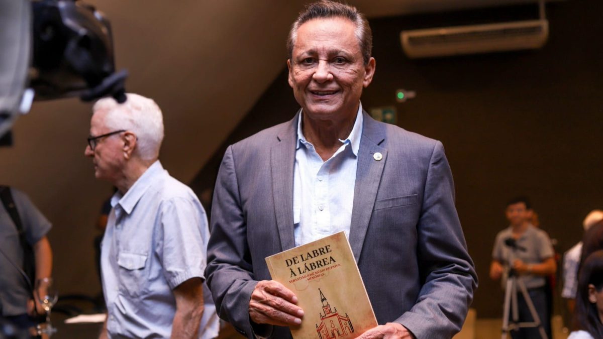Dia Nacional do Livro: Amazonas cria galeria digital para escritores