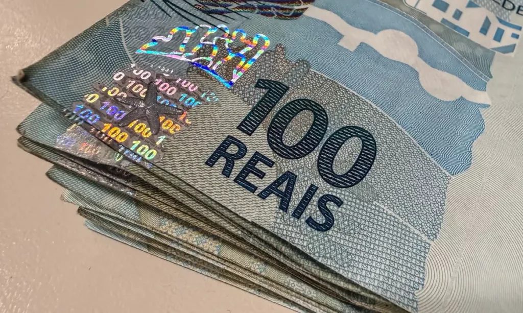 Empresas têm até esta sexta para optar pelo regime regular de IBS e CBS