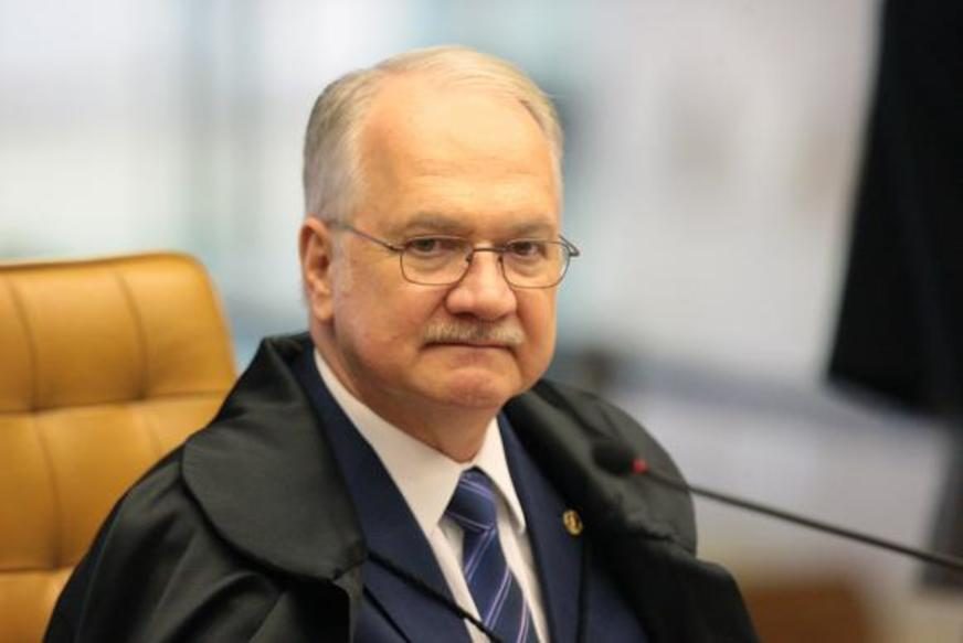 Fachin encerra cinco investigações do Inquérito das Fake News