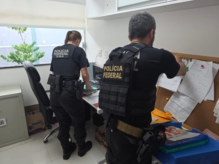 Garimpo ilegal na Amazônia: PF mira grupo e bloqueia mais de R$ 35 milhões