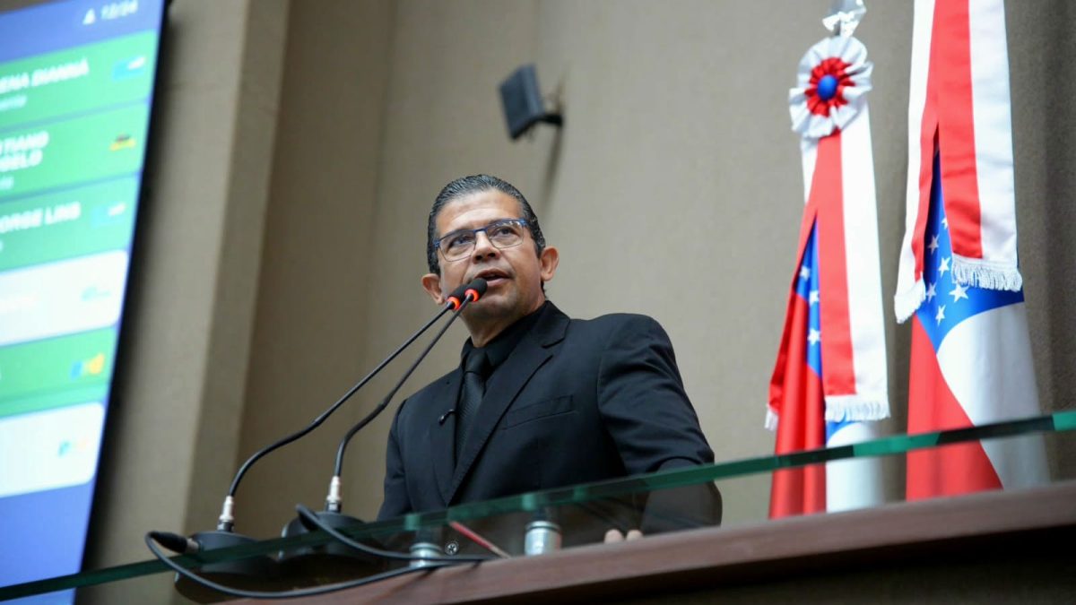 Deputado apresenta medalha “Heróis da Floresta” para valorizar combatentes das queimadas
