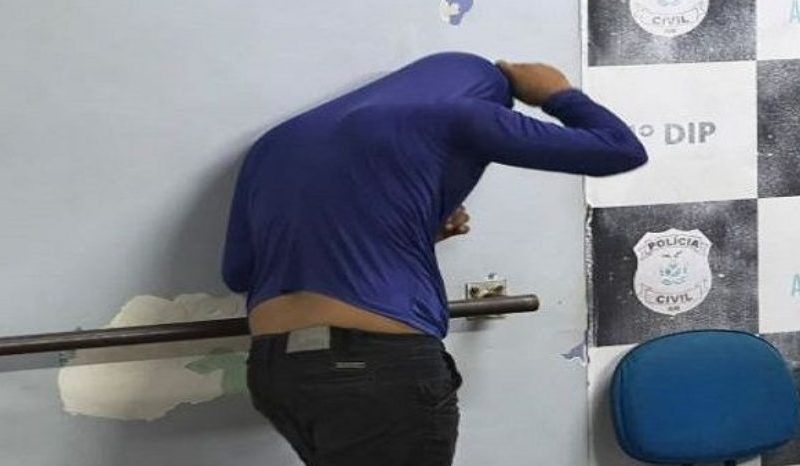 Homem é preso após roubo de iPhone em carro de aplicativo em Manaus