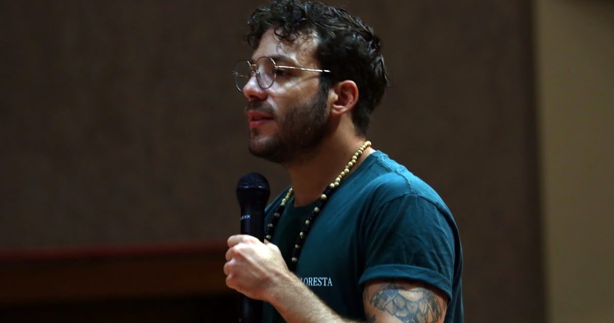 Morre aos 30 anos o renomado diretor de teatro Matheus Sabbá