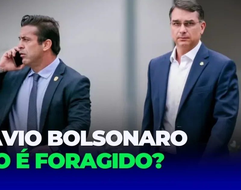 Flávio Bolsonaro deixa o Brasil sem registro de saída, diz PF